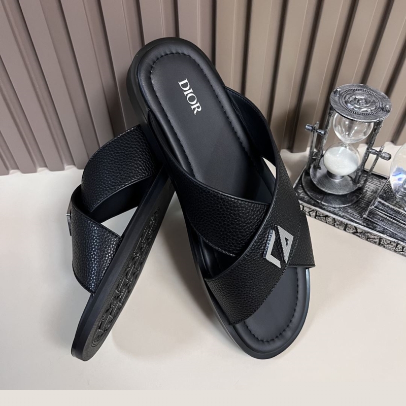 ch**an D*or slippers